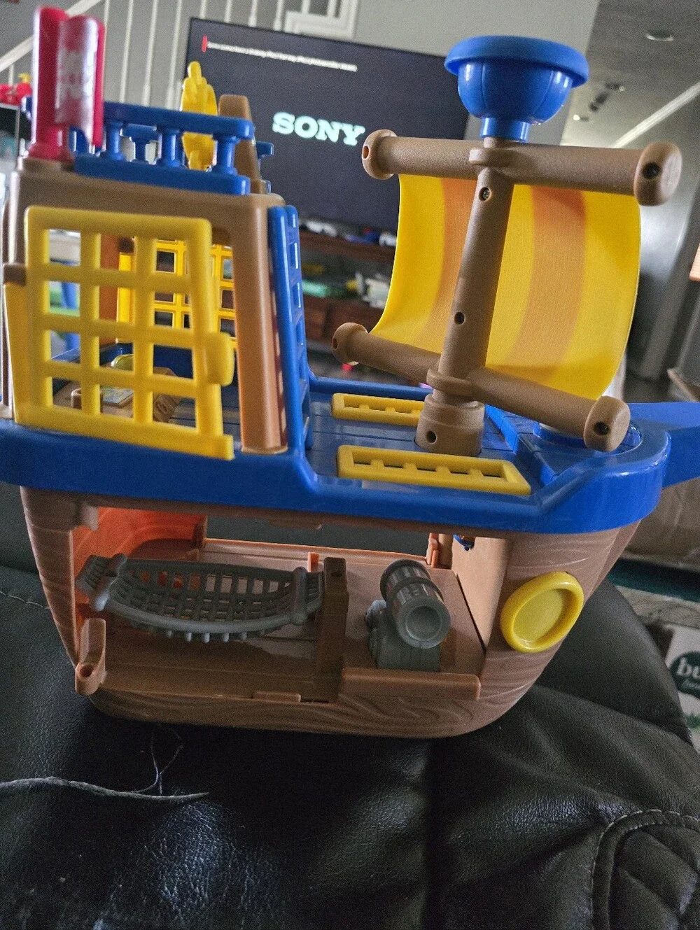 Members Mark only ship